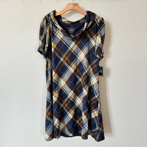 JH Dresses & Skirts - JH Women’s Flouncy A-line Cowl Neck Fleece Plaid Short Sleeve Dress Size XL